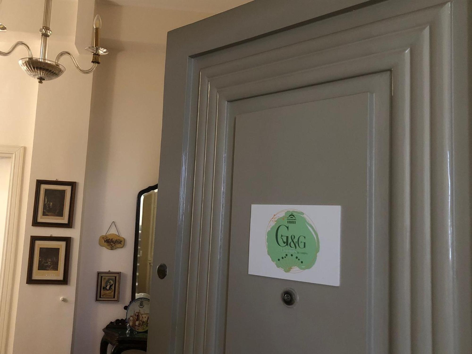 G&G Rooms ปาแลร์โม ภายนอก รูปภาพ
